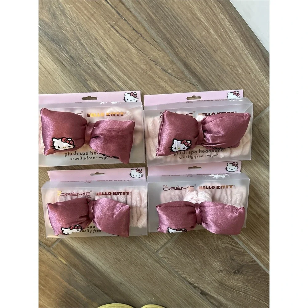 Lot Of 4 The Crème Shop Hello Kitty Plush Spa Teddy Headyband New